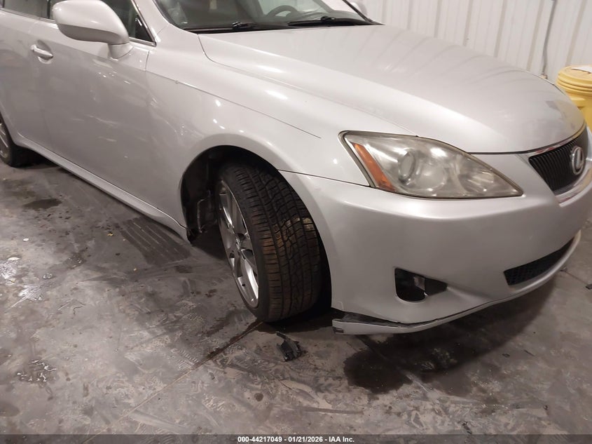 2008 Lexus Is VIN JTHBK262885069572 IAAI salvage auction — RIGHT FRONT, Salvage (Kansas), sold $600 on 2026-07-16 (photo 6)