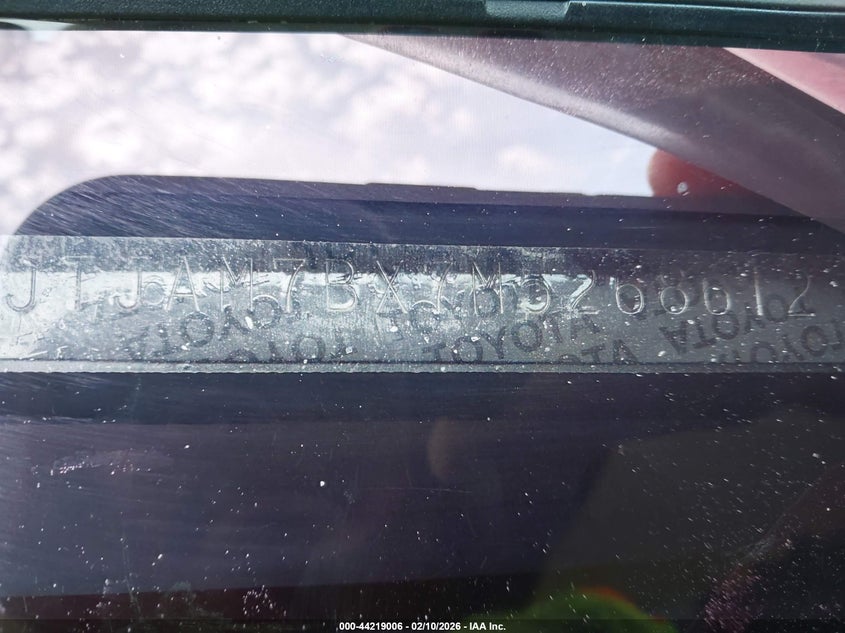 2021 Lexus Gx 460 VIN JTJAM7BX7M5268612 IAAI salvage auction — ROLLOVER, Junk (Oklahoma), sold $8,575 on 2026-09-02 (photo 9)