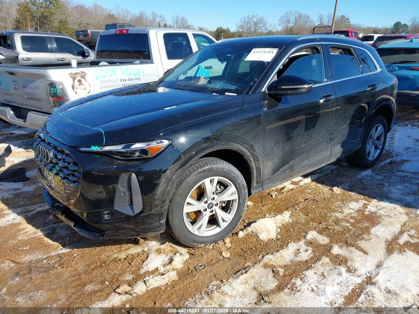 2025 Audi Q5 VIN WA11AAGU5S2047896 IAAI salvage auction — FRONT & REAR, Salvage (North Carolina), sold $13,100 on 2026-07-30 (photo 2)