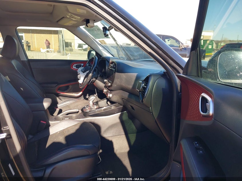 2020 Kia Soul VIN KNDJ53AF1L7044904 IAAI salvage auction — FRONT END, Salvage Title, sold $1,250 on 2026-07-08 (photo 5)