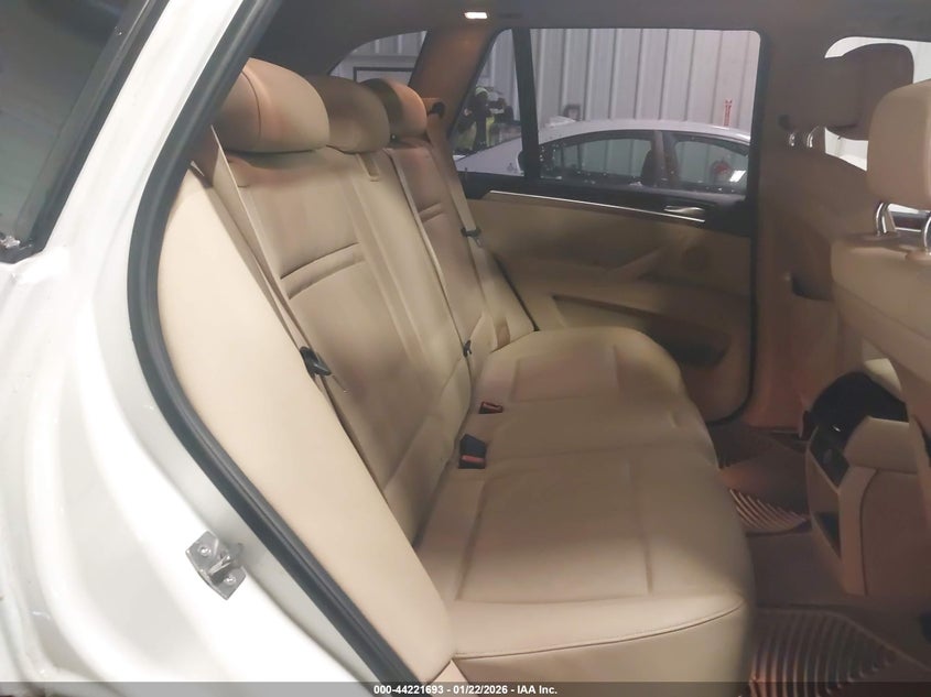 2011 BMW X5 VIN 5UXZV4C52BL410578 IAAI salvage auction — RIGHT FRONT, Salvage (Texas), sold $475 on 2026-07-26 (photo 8)