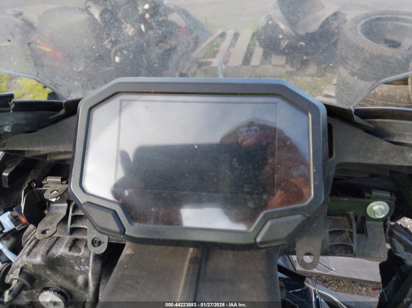 2024 Kawasaki Zx VIN JKBZXJJ19RA008319 IAAI salvage auction — FRONT END, Salvage Title, sold $1,050 on 2026-07-15 (photo 7)