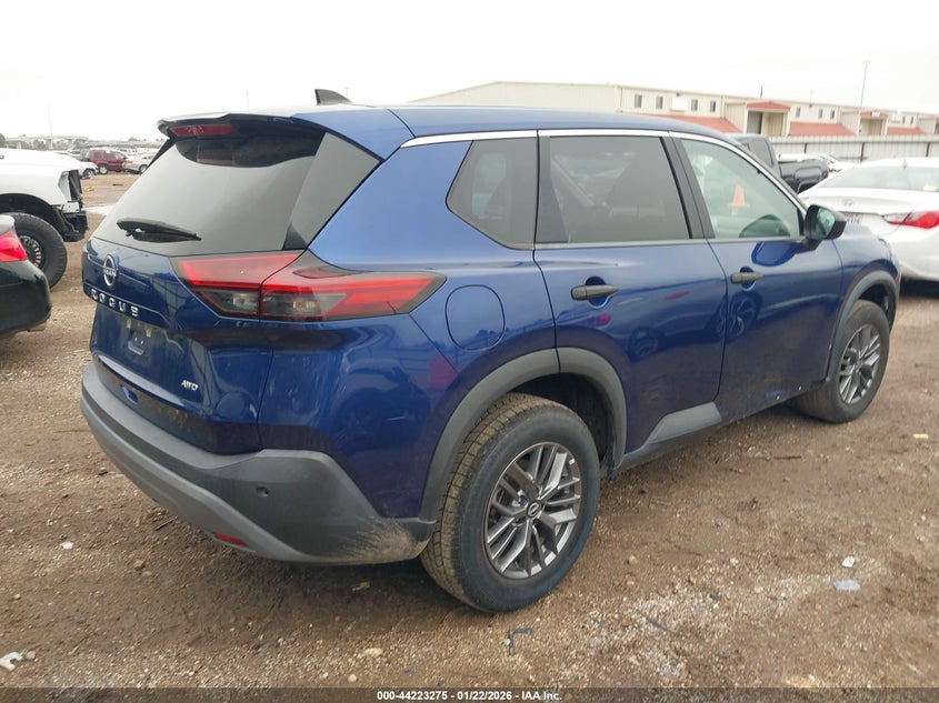 2023 Nissan Rogue sport VIN 5N1BT3ABXPC889394 IAAI salvage auction — RIGHT SIDE, Other, sold $15,350 on 2026-07-09 (photo 4)