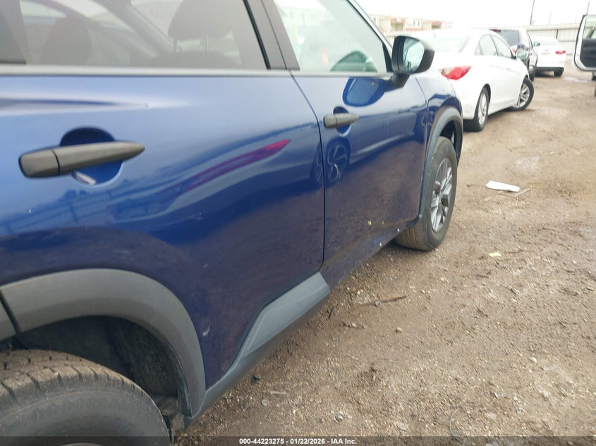 2023 Nissan Rogue sport VIN 5N1BT3ABXPC889394 IAAI salvage auction — RIGHT SIDE, Other, sold $15,350 on 2026-07-09 (photo 6)