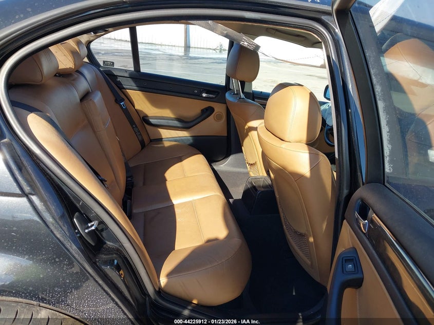 2003 BMW 3er VIN WBAAZ33433PH32533 IAAI salvage auction — FRONT END, Salvage (California), sold $650 on 2026-08-29 (photo 8)