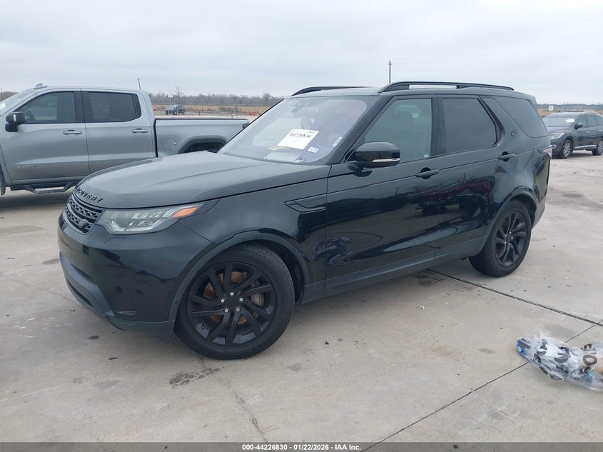 2020 Land rover Discovery VIN SALRG2RV0L2427676 IAAI salvage auction — WATER/FLOOD, Salvage (Texas), sold $5,950 on 2026-07-31 (photo 2)