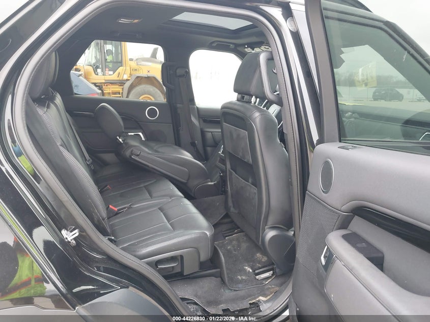 2020 Land rover Discovery VIN SALRG2RV0L2427676 IAAI salvage auction — WATER/FLOOD, Salvage (Texas), sold $4,150 on 2026-07-29 (photo 8)