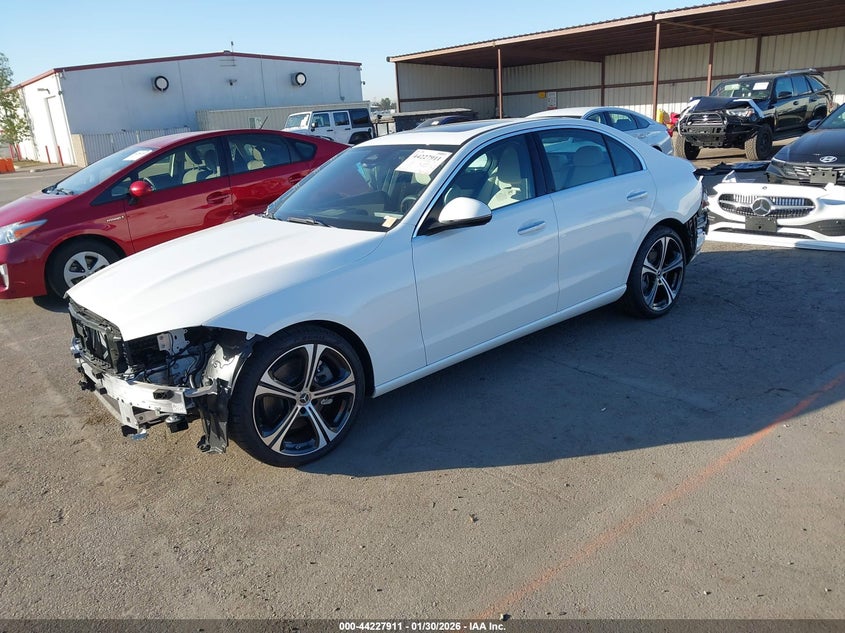 2025 Mercedes-benz C-klasse VIN W1KAF4GB0SR276054 IAAI salvage auction — RIGHT SIDE, Salvage Title, sold $20,650 on 2026-07-20 (photo 2)