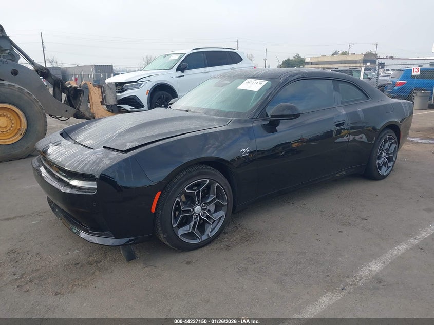 2025 Dodge Charger daytona VIN 2C3CDBCKXSR209219 IAAI salvage auction — RIGHT SIDE, Salvage (California), sold $9,200 on 2026-07-15 (photo 2)
