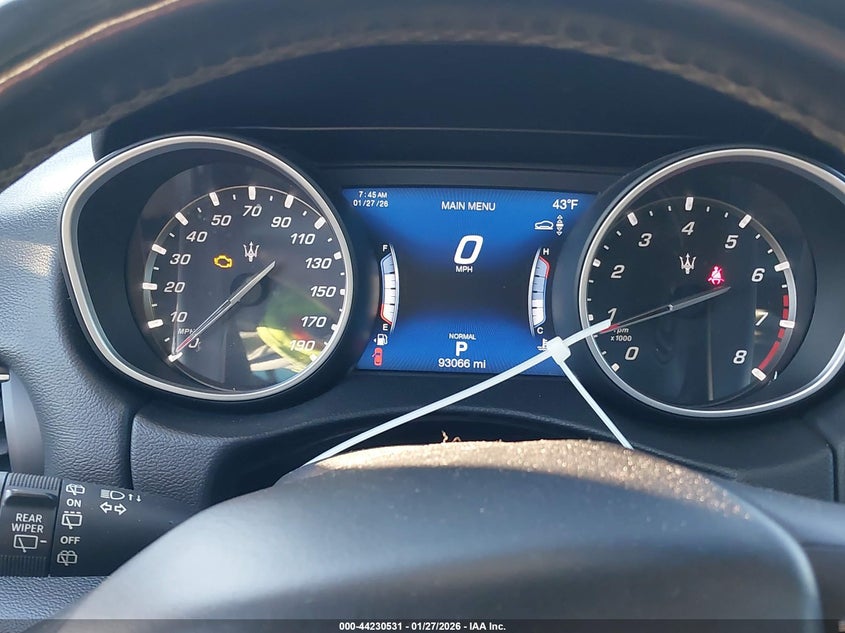 2020 Maserati Levante VIN ZN661YUA4LX344742 IAAI salvage auction — RIGHT FRONT, Salvage Title, sold $11,450 on 2026-07-06 (photo 7)