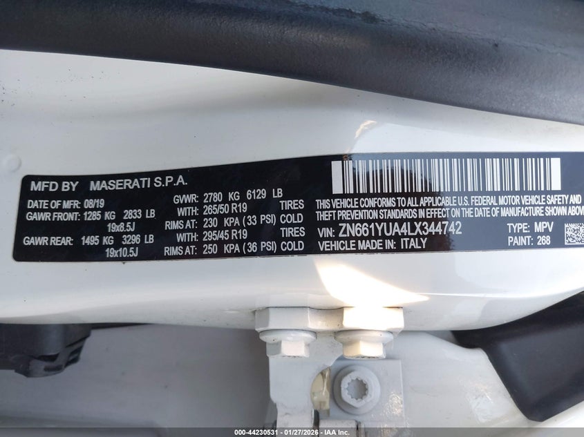 2020 Maserati Levante VIN ZN661YUA4LX344742 IAAI salvage auction — RIGHT FRONT, Salvage Title, sold $11,450 on 2026-07-06 (photo 9)