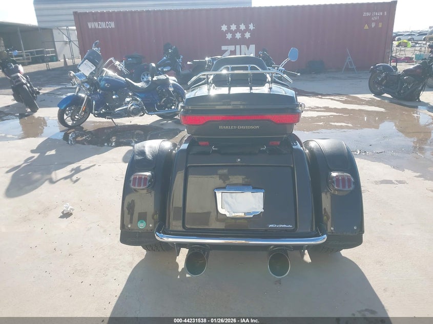 2020 Harley-davidson Tri glide ultra VIN 1HD1MAF15LB855038 IAAI salvage auction — FRONT END, Salvage Title, sold $7,850 on 2026-07-13 (photo 6)