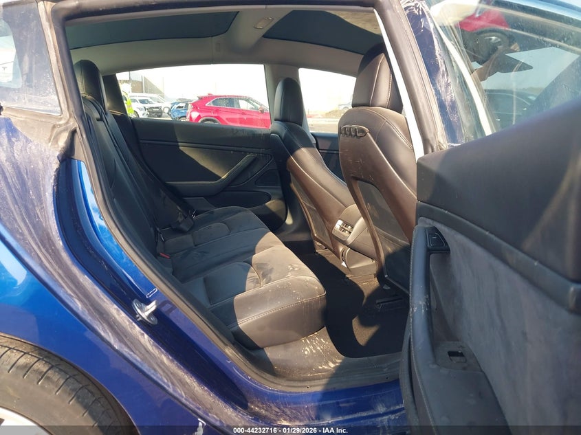 2020 Tesla Model 3 VIN 5YJ3E1EB7LF735613 IAAI salvage auction — RIGHT FRONT, Salvage (Oklahoma), sold $7,600 on 2026-07-05 (photo 8)