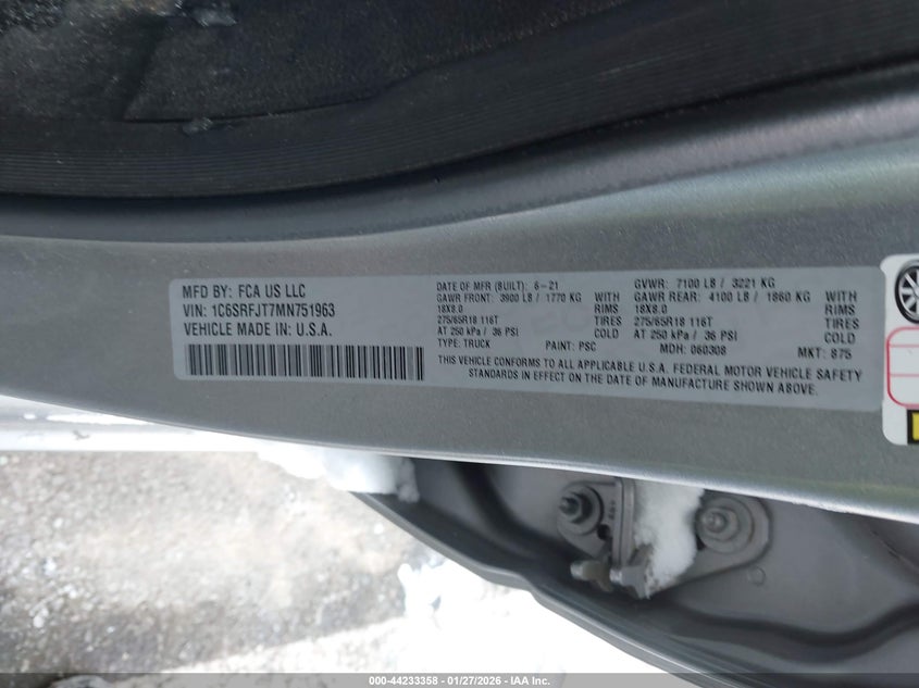 2021 Ram 1500 VIN 1C6SRFJT7MN751963 IAAI salvage auction — FRONT END, Salvage Title, sold $8,600 on 2026-07-29 (photo 9)