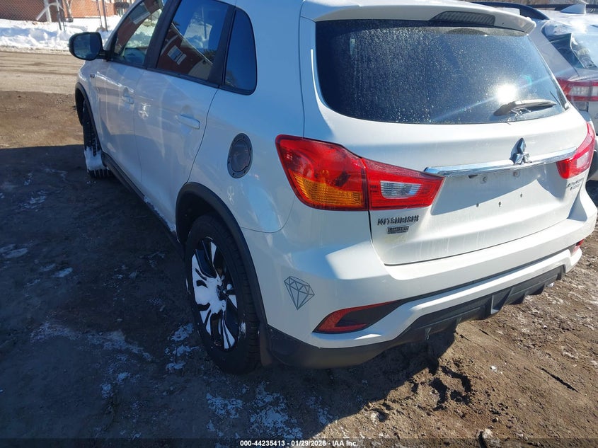 2019 Mitsubishi Outlander VIN JA4AR3AU7KU022435 IAAI salvage auction — FRONT END, Salvage Title, sold $2,950 on 2026-07-21 (photo 3)