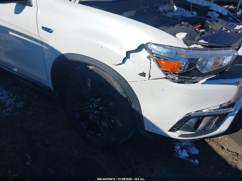 2019 Mitsubishi Outlander VIN JA4AR3AU7KU022435 IAAI salvage auction — FRONT END, Salvage Title, sold $2,950 on 2026-07-21 (photo 6)