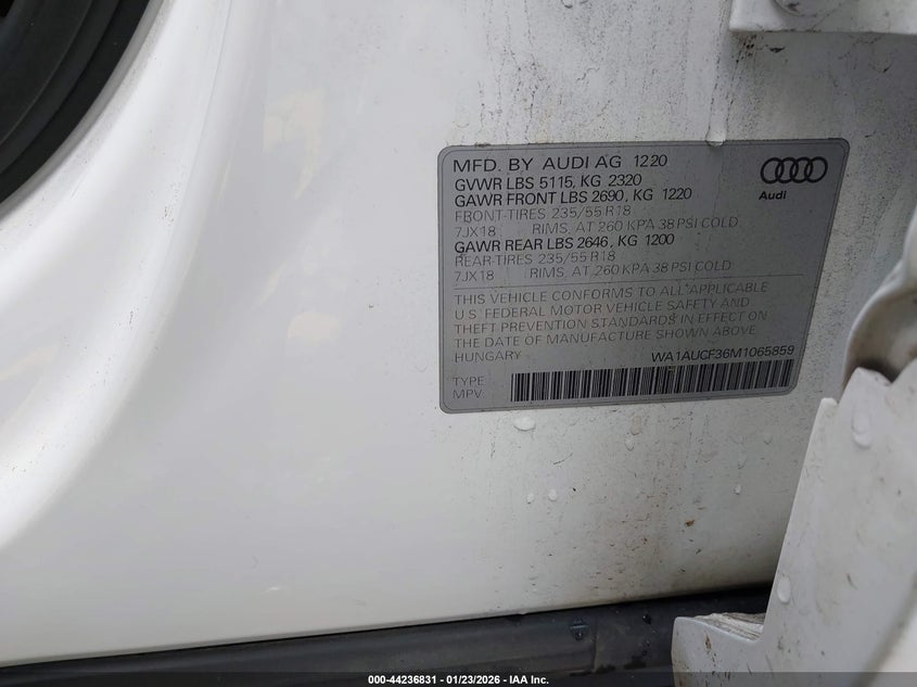2021 Audi Q3 VIN WA1AUCF36M1065859 IAAI salvage auction — RIGHT FRONT, Salvage (Texas), sold $5,300 on 2026-07-29 (photo 9)