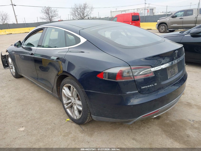 2013 Tesla Model s VIN 5YJSA1CN2DFP21138 IAAI salvage auction — FRONT END, Salvage Title, sold $4,400 on 2026-07-09 (photo 3)