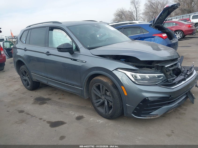 2023 Volkswagen Tiguan VIN 3VVCB7AX5PM065429 IAAI salvage auction — FRONT END, Salvage (Utah), sold $6,400 on 2026-07-09 (photo 1)