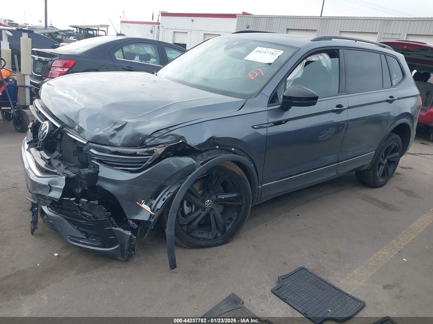 2023 Volkswagen Tiguan VIN 3VVCB7AX5PM065429 IAAI salvage auction — FRONT END, Salvage (Utah), sold $6,400 on 2026-07-09 (photo 2)