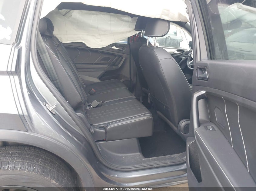 2023 Volkswagen Tiguan VIN 3VVCB7AX5PM065429 IAAI salvage auction — FRONT END, Salvage (Utah), sold $6,400 on 2026-07-09 (photo 8)