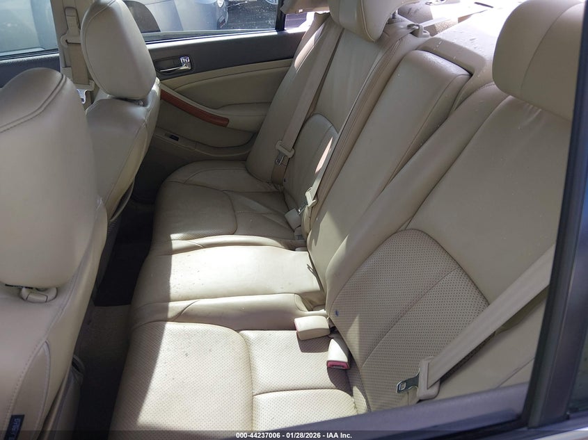 2005 Infiniti G VIN JNKCV51E15M212717 IAAI salvage auction — REAR END, Junk Receipt (North Carolina), sold $375 on 2026-07-15 (photo 8)