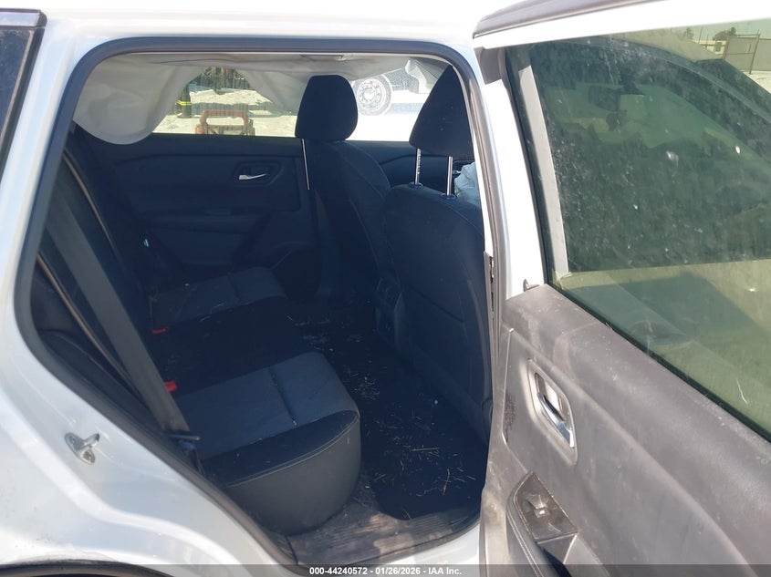 2024 Nissan Rogue VIN JN8BT3BA6RW003328 IAAI salvage auction — FRONT END, Salvage Title, sold $2,250 on 2026-07-14 (photo 8)