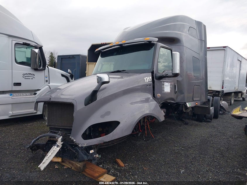 2024 International Lt VIN 3HSDZAPR5RN404585 IAAI salvage auction — FRONT & REAR, Bill Of Sale (Washington), sold $8,750 on 2026-09-09 (photo 2)