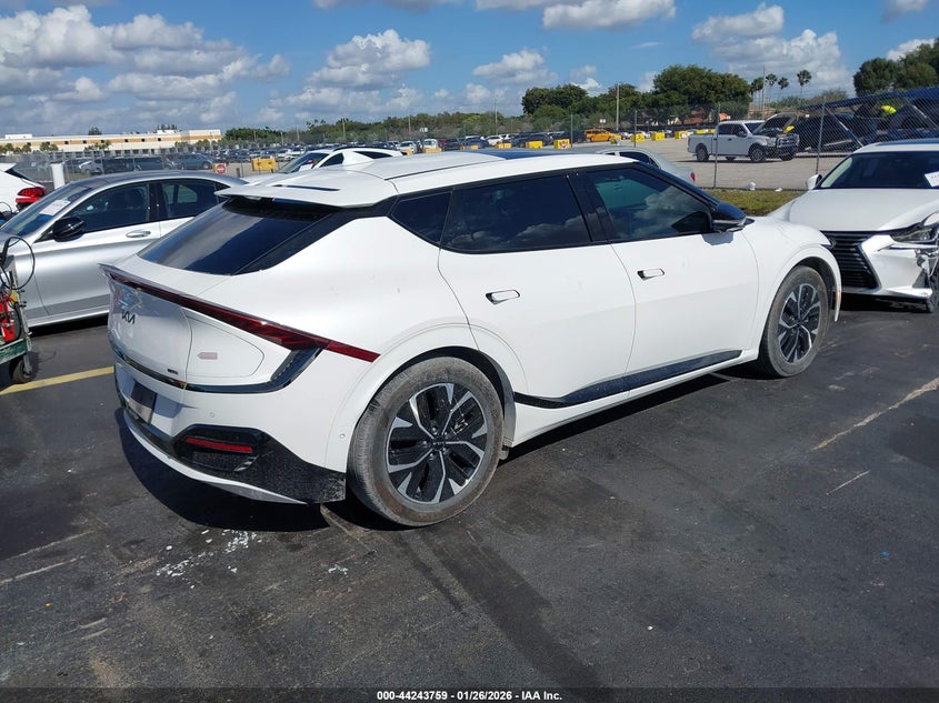 2024 Kia Ev6 VIN KNDC44LA1R5214265 IAAI salvage auction — FRONT END, Salvage Title, sold $11,400 on 2026-08-16 (photo 4)