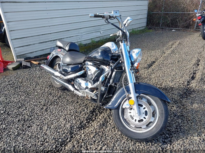 2001 Suzuki Vl1500 VIN JS1VY51A212101320 IAAI salvage auction — FRONT & REAR, Salvage (Oregon), sold $50 on 2026-09-21 (photo 1)