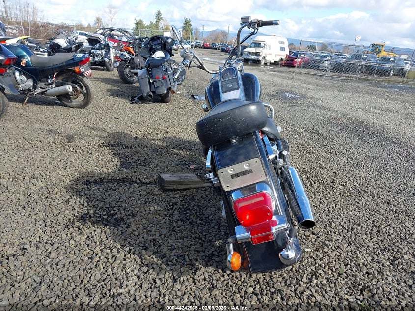 2001 Suzuki Vl1500 VIN JS1VY51A212101320 IAAI salvage auction — FRONT & REAR, Salvage (Oregon), sold $50 on 2026-09-21 (photo 6)