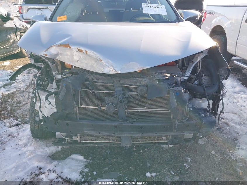 2018 Toyota Rav 4 VIN JTMRJREV7JD208769 IAAI salvage auction — FRONT END, Salvage (Texas), sold $3,000 on 2026-07-28 (photo 6)