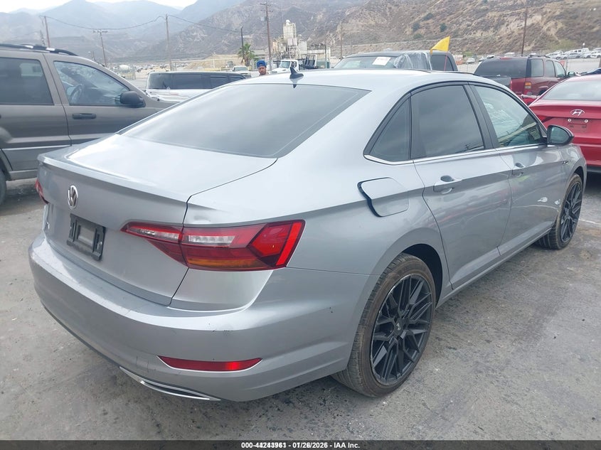 2019 Volkswagen Jetta VIN 3VWC57BU7KM220305 IAAI salvage auction — LEFT SIDE, Salvage Title, sold $2,375 on 2026-07-22 (photo 4)