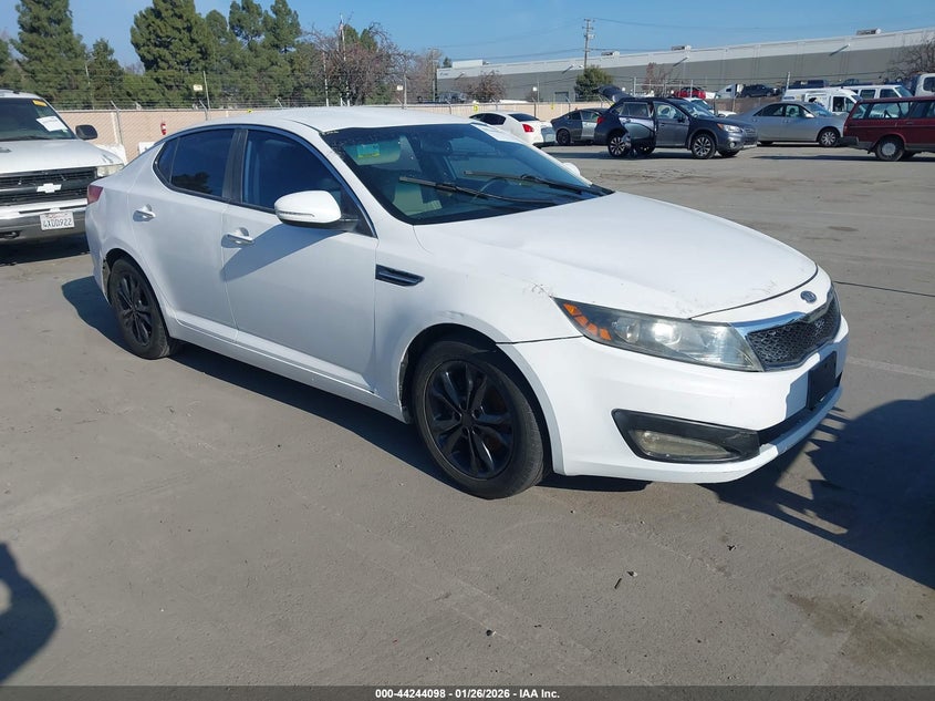 2012 Kia Optima VIN 5XXGN4A74CG005773 IAAI salvage auction — RIGHT FRONT, Salvage (California), sold $375 on 2026-07-06 (photo 1)