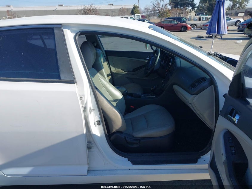 2012 Kia Optima VIN 5XXGN4A74CG005773 IAAI salvage auction — RIGHT FRONT, Salvage (California), sold $375 on 2026-07-06 (photo 5)