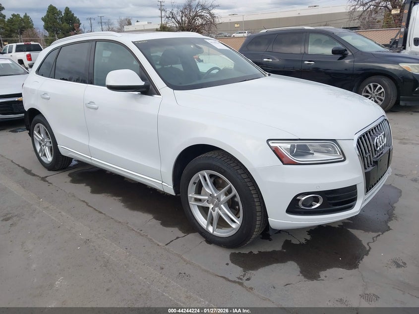 2015 Audi Q5 VIN WA1LFAFP9FA055582 IAAI salvage auction — REAR END, Salvage (California), sold $5,400 on 2026-07-13 (photo 1)