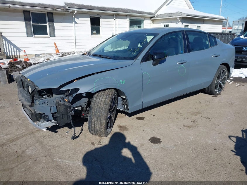 2024 Volvo S60 VIN 7JRL12TL6RG303575 IAAI salvage auction — FRONT END, Salvage - Greater Than 75% (Maryland), sold $6,700 on 2026-07-29 (photo 2)