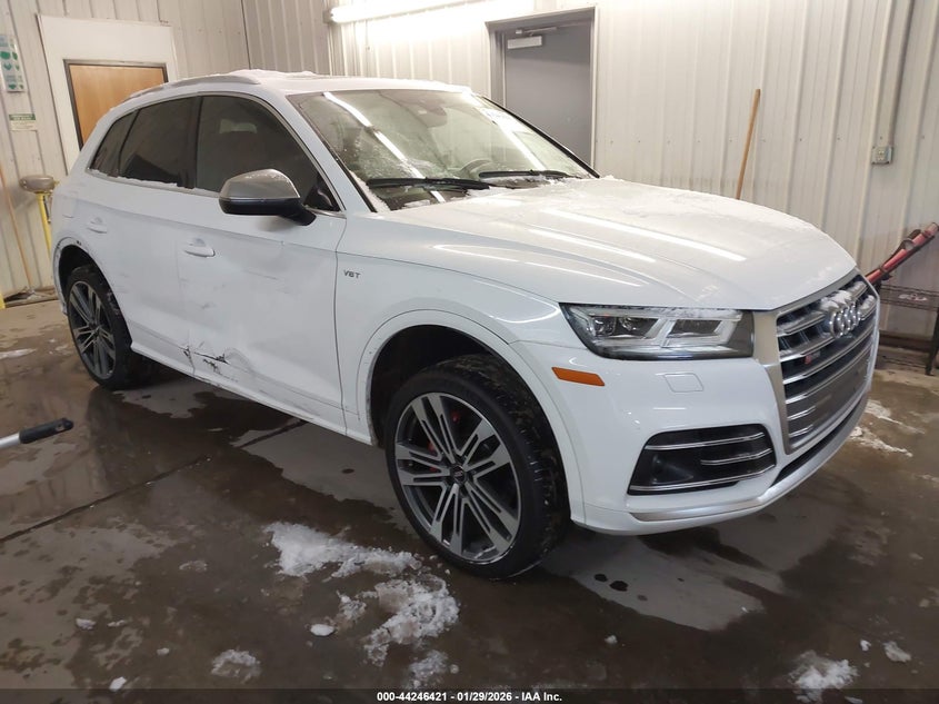 2018 Audi Sq5 VIN WA1C4AFY0J2139307 IAAI salvage auction — RIGHT SIDE, Clear (Indiana), sold $10,800 on 2026-07-29 (photo 1)