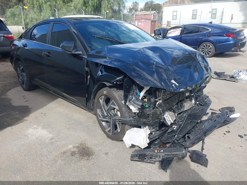 2024 Hyundai Elantra VIN KMHLN4DJ3RU107618 IAAI salvage auction — ENGINE DAMAGE, Salvage Title, sold $2,000 on 2026-07-07 (photo 1)