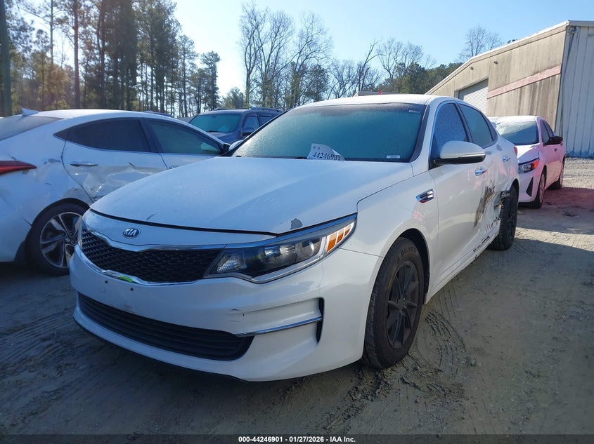 2016 Kia Optima VIN 5XXGT4L34GG040139 IAAI salvage auction — SIDE, Salvage (Idaho), sold $925 on 2026-07-21 (photo 2)