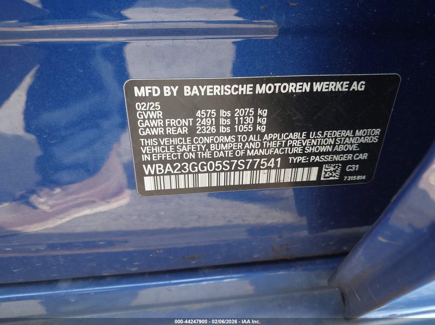 2025 BMW 2er VIN WBA23GG05S7S77541 IAAI salvage auction — FRONT END, Salvage (California), sold $15,100 on 2026-08-27 (photo 9)
