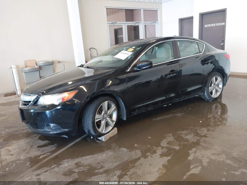 2013 Acura Ilx VIN 19VDE1F79DE000372 IAAI salvage auction — RIGHT SIDE, Salvage (Missouri), sold $525 on 2026-07-18 (photo 2)