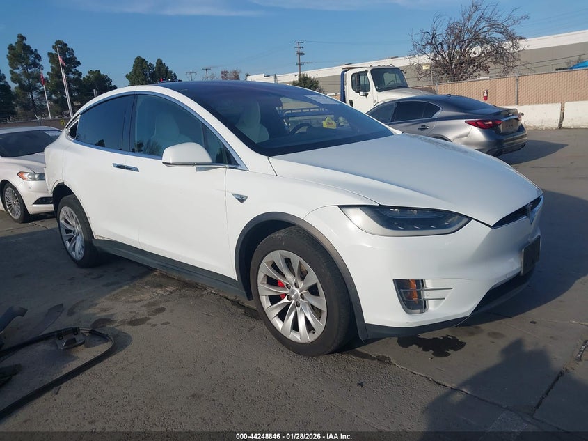 2016 Tesla Model x VIN 5YJXCBE44GF000544 IAAI salvage auction — REAR END, Salvage Title, sold $25 on 2026-07-27 (photo 1)