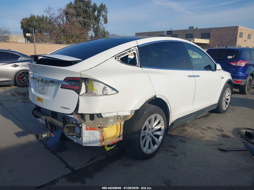 2016 Tesla Model x VIN 5YJXCBE44GF000544 IAAI salvage auction — REAR END, Salvage Title, sold $25 on 2026-07-27 (photo 4)