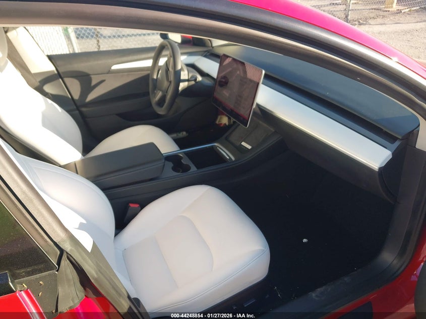 2022 Tesla Model 3 VIN 5YJ3E1EC9NF163116 IAAI salvage auction — LEFT REAR, Salvage Title, sold $25 on 2026-07-22 (photo 5)