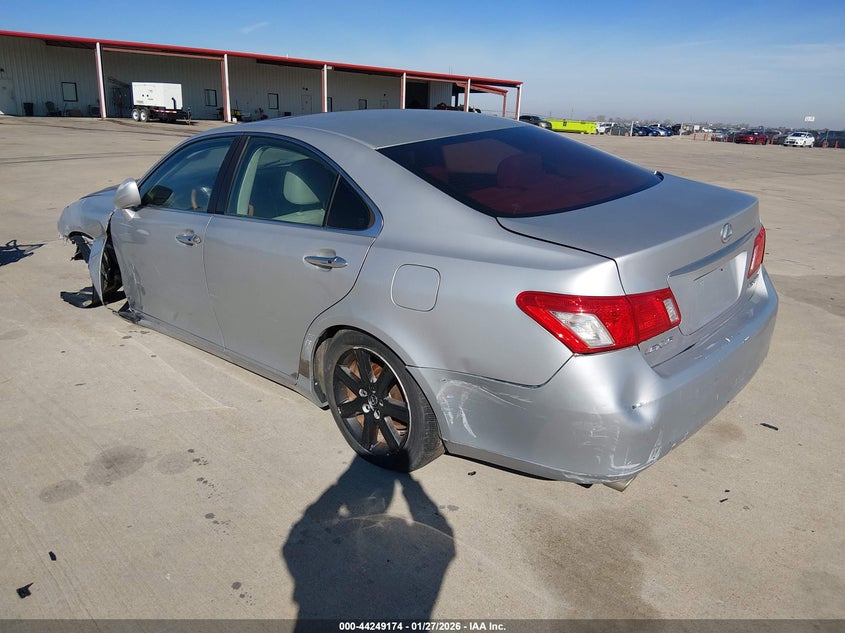 2007 Lexus ES VIN JTHBJ46G072064425 IAAI salvage auction — FRONT & REAR, Salvage (Texas), sold $475 on 2026-07-24 (photo 3)