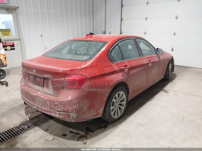 2016 BMW 3er VIN WBA8E5G54GNT40653 IAAI salvage auction — LEFT FRONT, Salvage (Minnesota), sold $2,200 on 2026-07-06 (photo 4)