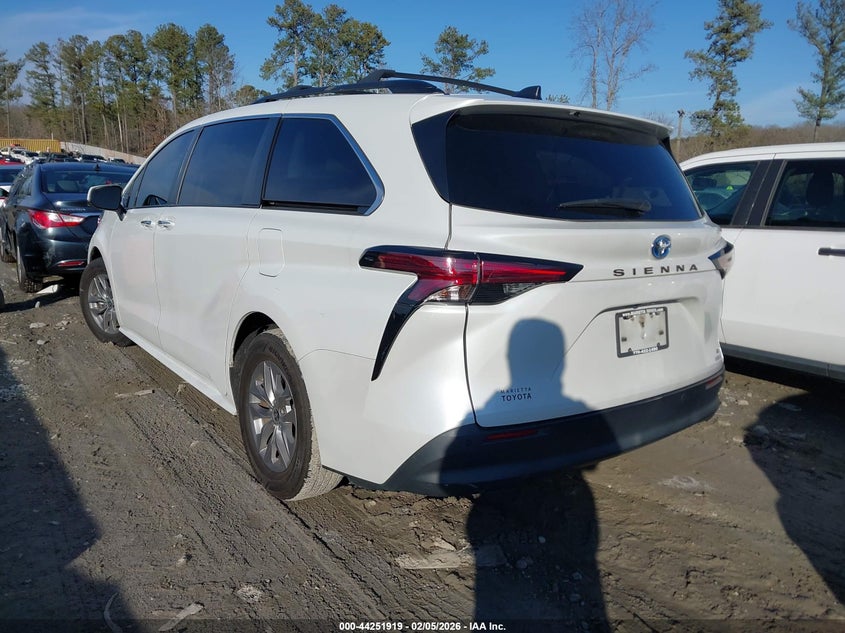 2022 Toyota Sienna VIN 5TDJRKEC5NS091585 IAAI salvage auction — Front End, Salvage (Georgia), sold $19,100 on 2026-02-26 (photo 3)