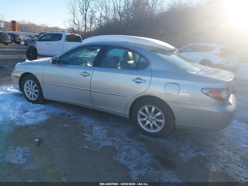 2004 Lexus ES VIN JTHBA30G945032828 IAAI salvage auction — FRONT END, Clear (Montana), sold $1,100 on 2026-07-10 (photo 3)