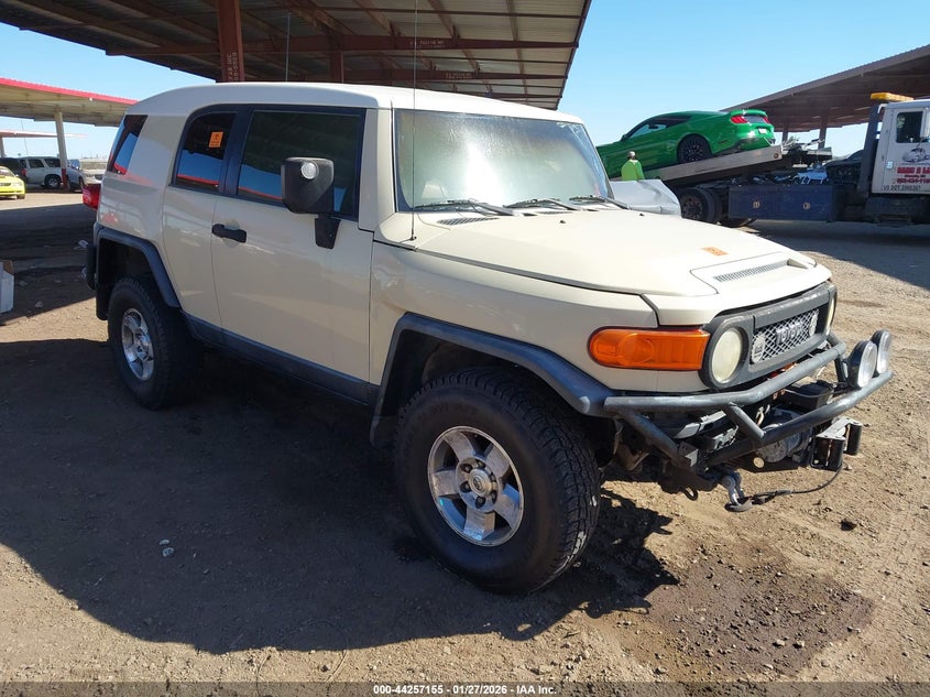 2008 Toyota Fj cruiser VIN JTEBU11F08K022629 IAAI salvage auction — FRONT END, Non-Repairable (Arizona), sold $3,850 on 2026-08-02 (photo 1)